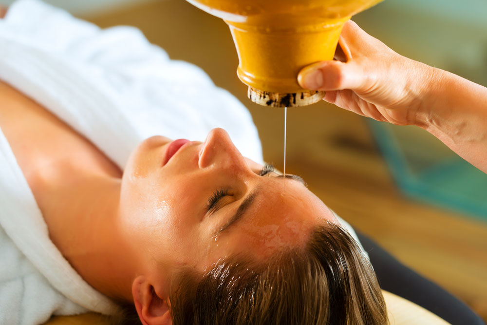 The Health Benefits Of Shirodhara Massage Pelan Pelan Bali