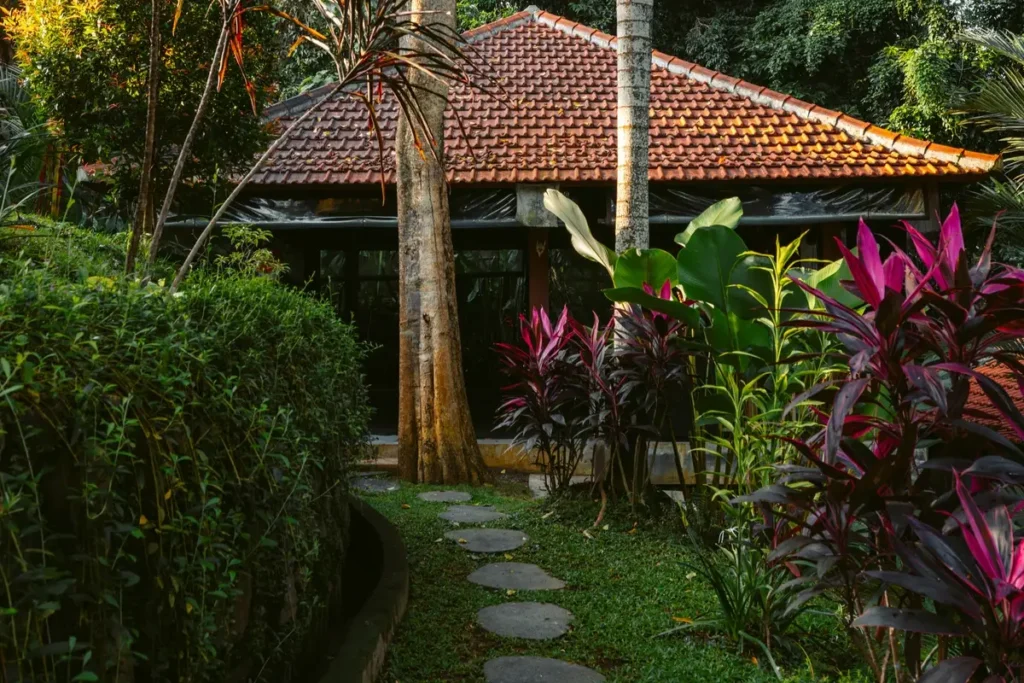 Accomodation of Pelan Pelan Bali in Bali's nature