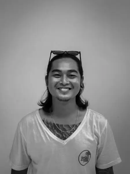 Gustu-Driver-Tourguide